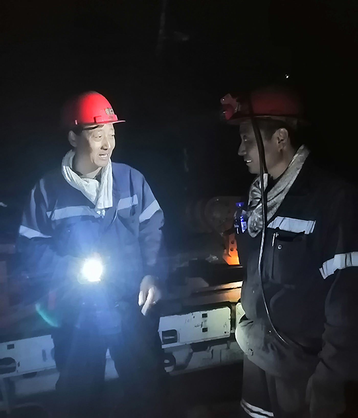 立足本職崗位，爭做正能量職工