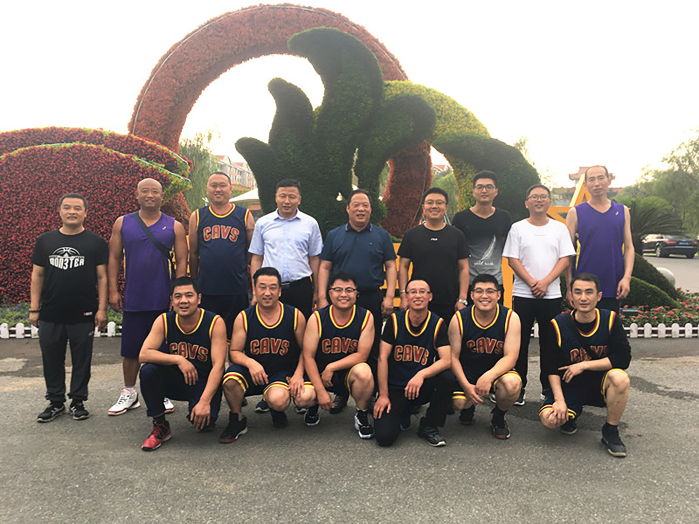 遼寧鑫豐參加“調兵山市籃球聯(lián)隊慶祝建黨100周年籃球賽”