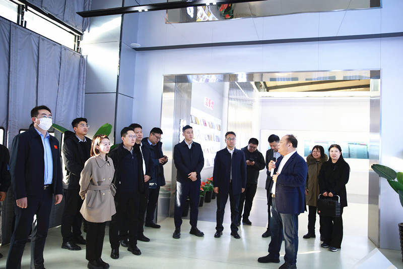 鐵嶺市博士后科技服務團到鑫豐集團開展調(diào)研活動